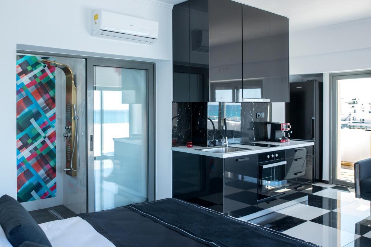 Majestic Penthouse In The Heart Of Patraアパートメント エクステリア 写真